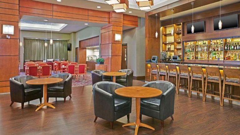 Grand Park Hotel Vancouver Airport