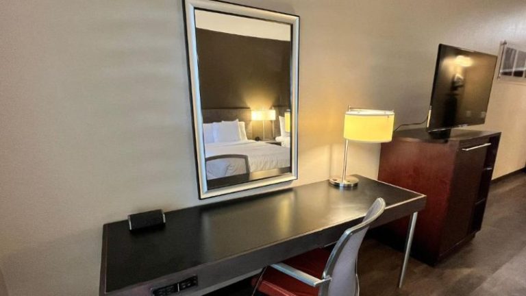 GrandStay Hotel & Suites Mount Horeb-Madison