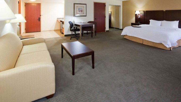Hampton Inn & Suites Lino Lakes