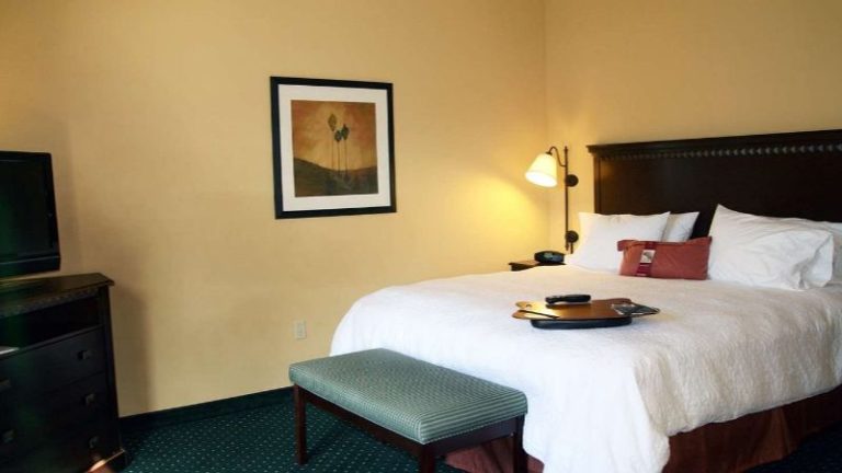 Hampton Inn and Suites Seal Beach