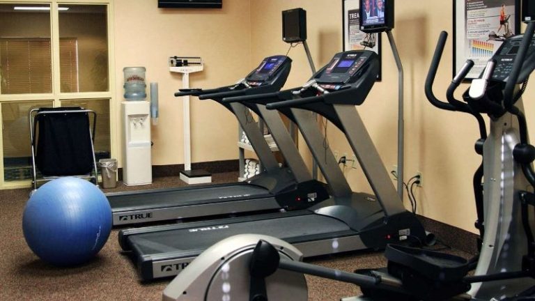 Hampton Inn and Suites Seal Beach
