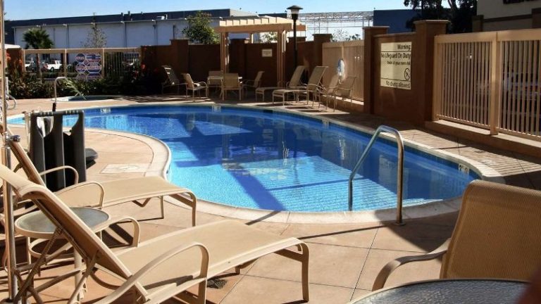Hampton Inn and Suites Seal Beach