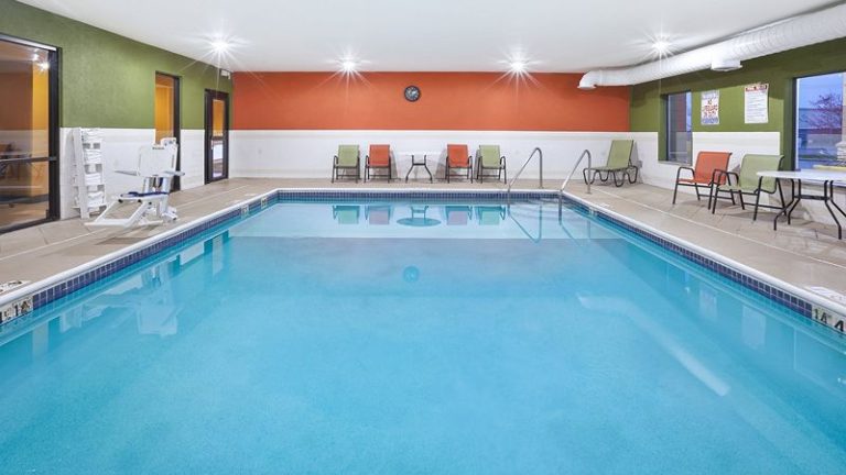 Holiday Inn Express & Suites Circleville By IHG