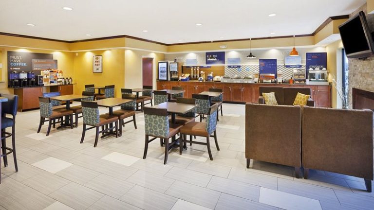 Holiday Inn Express & Suites Circleville By IHG
