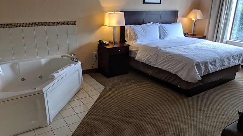Holiday Inn Express & Suites Dayton North – Tipp City By IHG