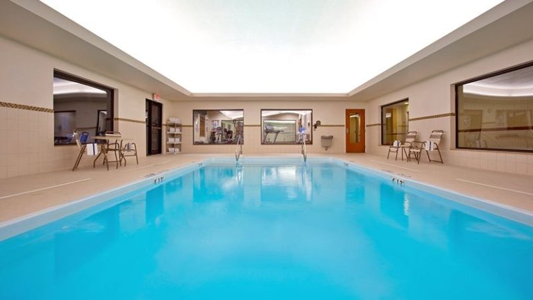 Holiday Inn Express & Suites Dayton North – Tipp City By IHG