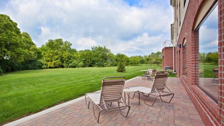 Holiday Inn Express & Suites Dayton North – Tipp City By IHG
