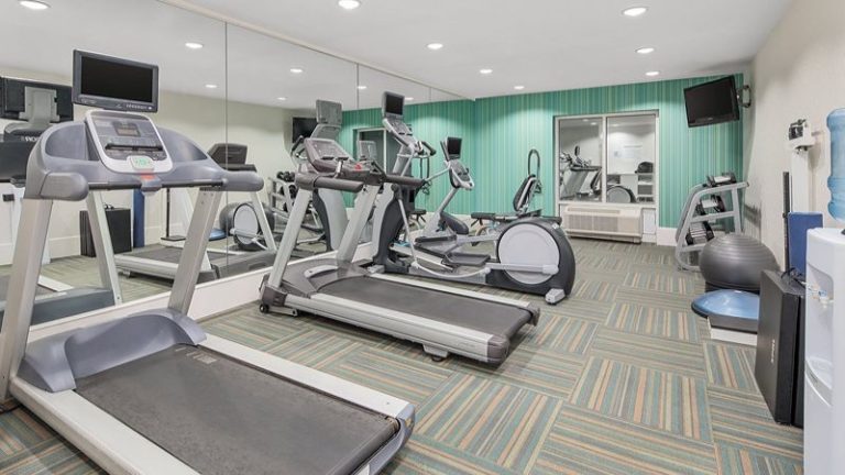 Holiday Inn Express & Suites Greenville-I-85 & Woodruff Rd by IHG