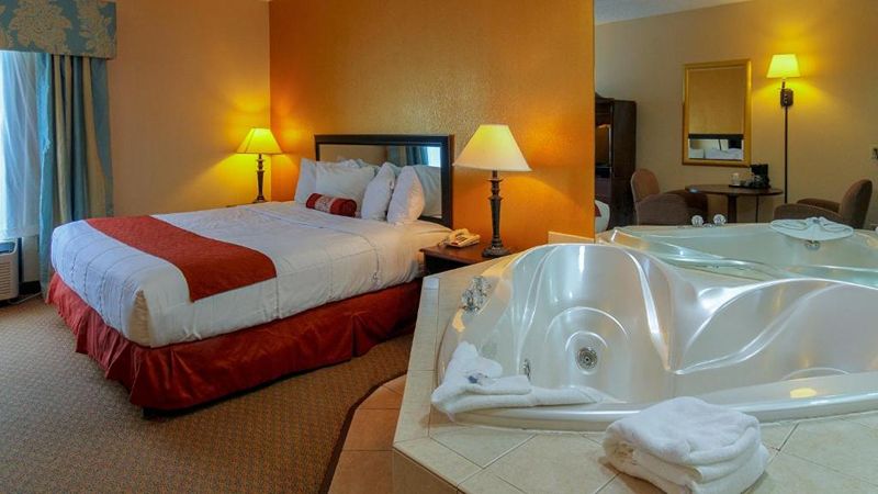 Hotel M, Mount Pocono