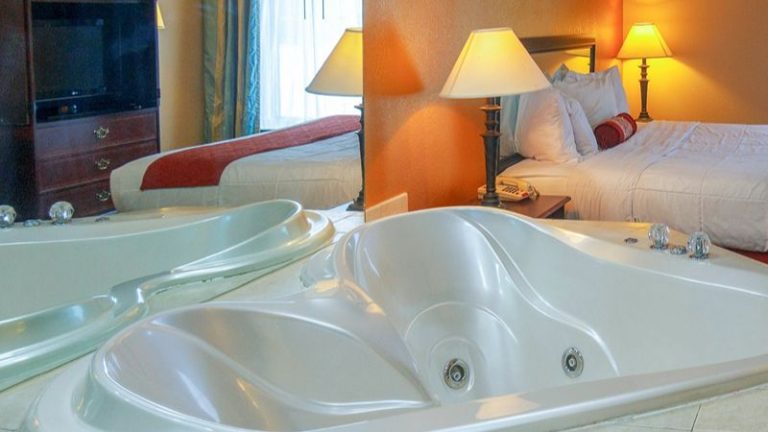 Hotel M, Mount Pocono