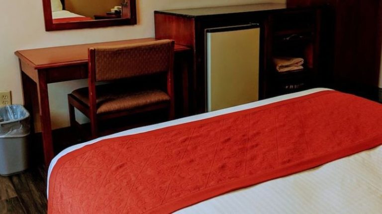 Jets Motor Inn