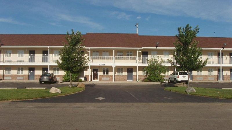 Kozy Inn, room with private jacuzzi, photo 5