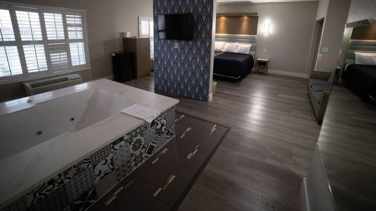 Mid City Inn and Suites