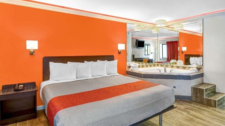Motel 6 Norcross