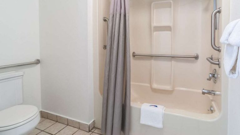 Motel 6 Southgate, Mi – Detroit