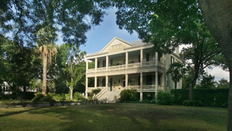 Noble Inns