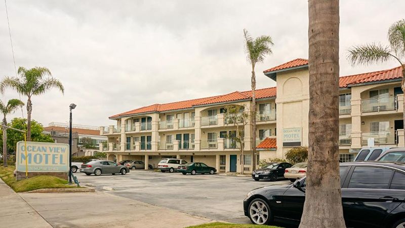 OceanView Motel, room with private jacuzzi, photo 6
