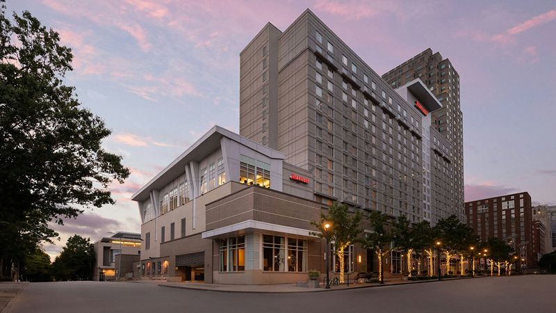 Raleigh Marriott City Center, room with private jacuzzi, photo 7