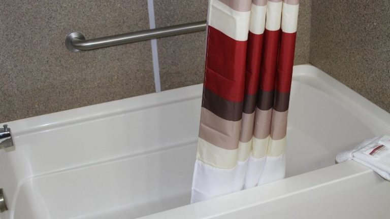 Red Roof Inn & Suites Detroit – Melvindale / Dearborn