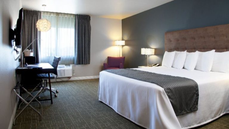 Redac Gateway Hotel