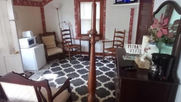 Sea Breeze Inn
