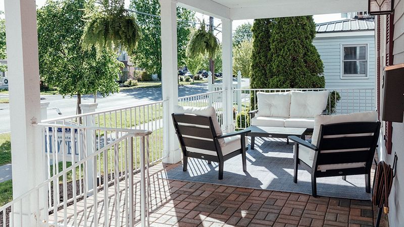 Skaneateles Boutique Hotel, room with private jacuzzi, photo 7