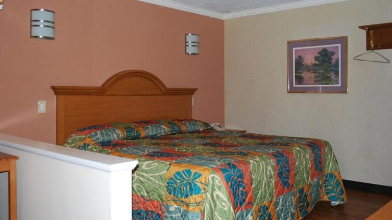 South Bay Motel