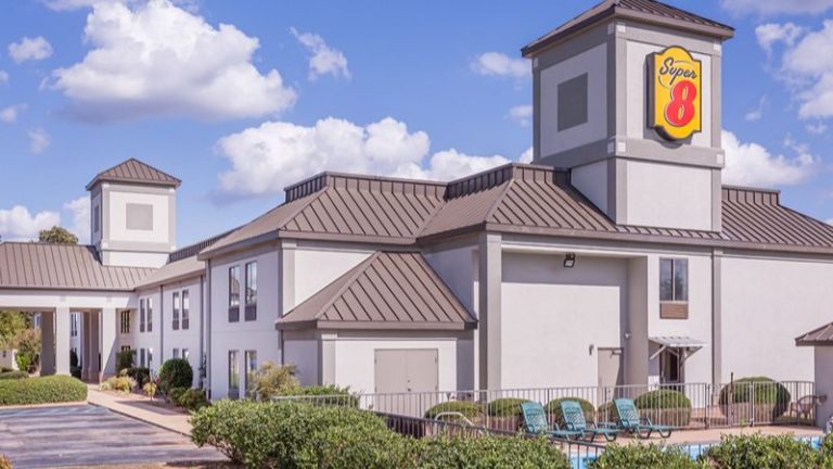 Super 8 by Wyndham Greer/Spartanburg Area