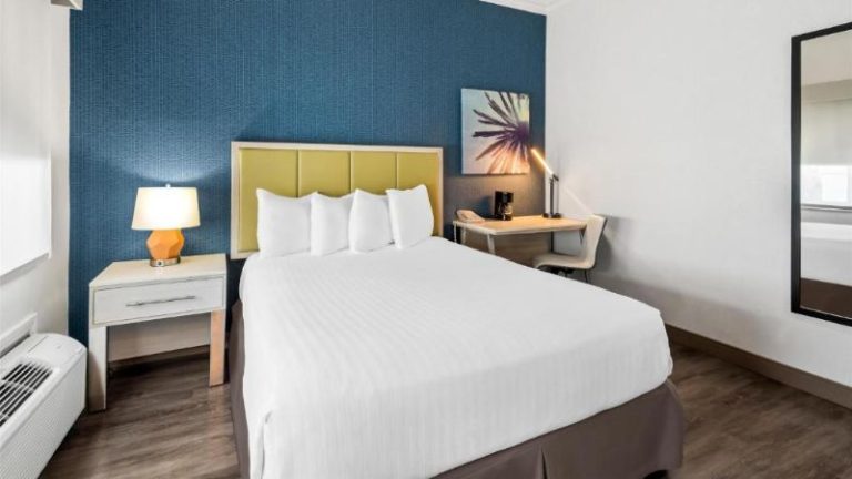 SureStay by Best Western Santa Monica