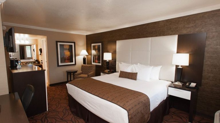 SureStay InnSuites Phoenix Hotel & Suites by Best Western