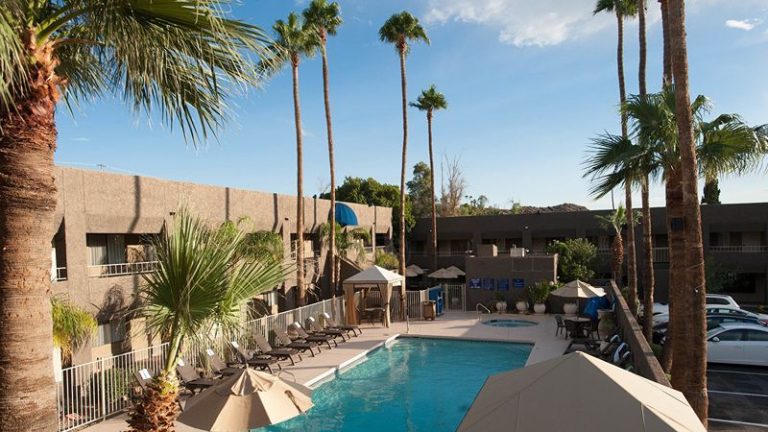 SureStay InnSuites Phoenix Hotel & Suites by Best Western