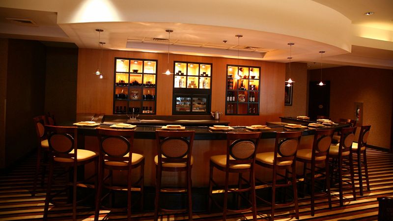 The Bertram Inn & Conference Center, Trademark Collection Hotel, room with private jacuzzi, photo 4