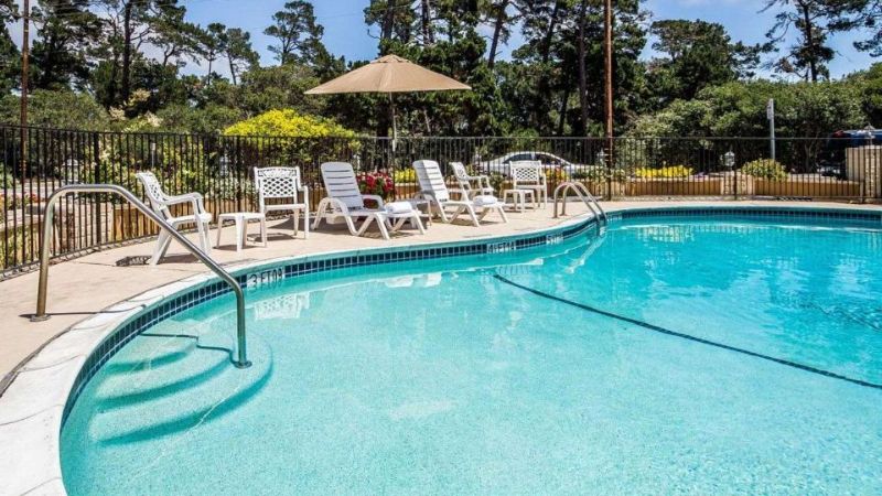 The Inn at 1252 Monterey, room with private jacuzzi, photo 6