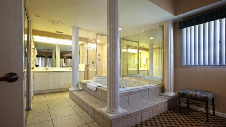 Westgate Lakes Resort And Spa