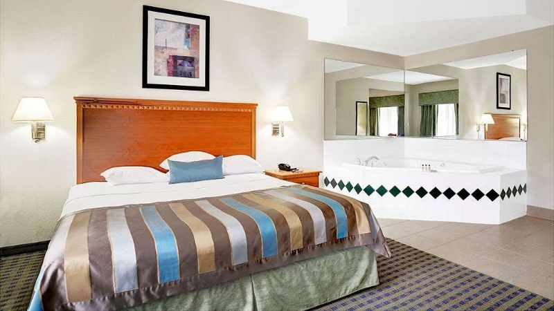 Wingate by Wyndham Atlanta/Fairburn