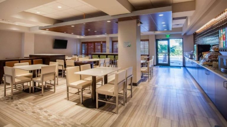 Wingate by Wyndham Orlando International Airport
