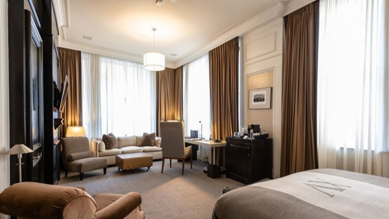 XV Beacon Hotel