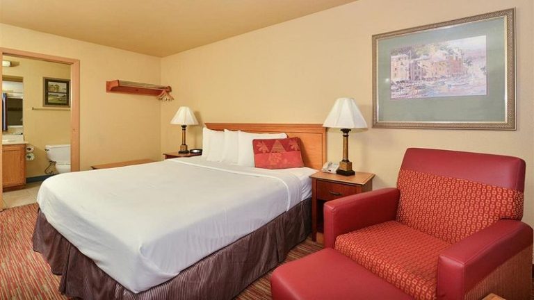 Americas Best Value Inn Lakewood Tacoma S
