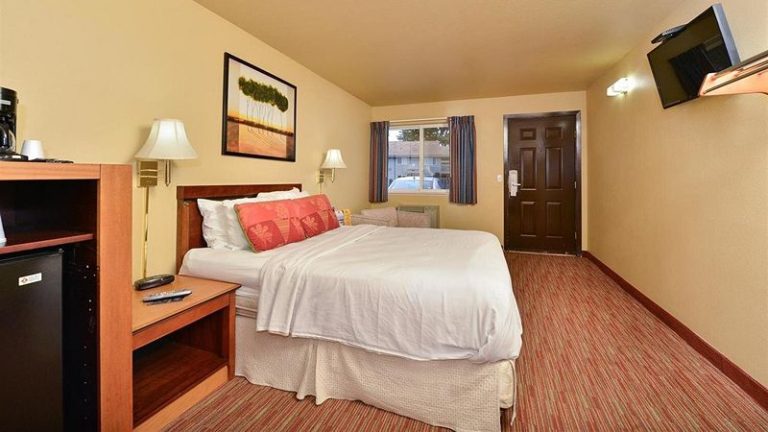 Americas Best Value Inn Lakewood Tacoma S