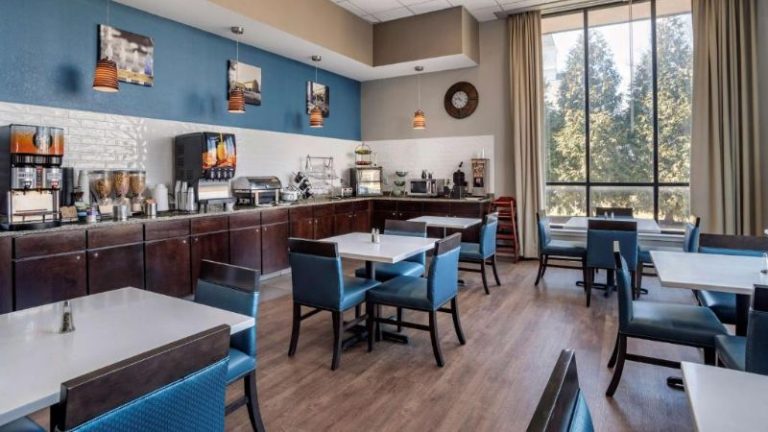 Best Western Plus Philadelphia Airport South At Widener University