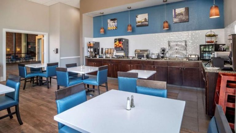 Best Western Plus Philadelphia Airport South At Widener University