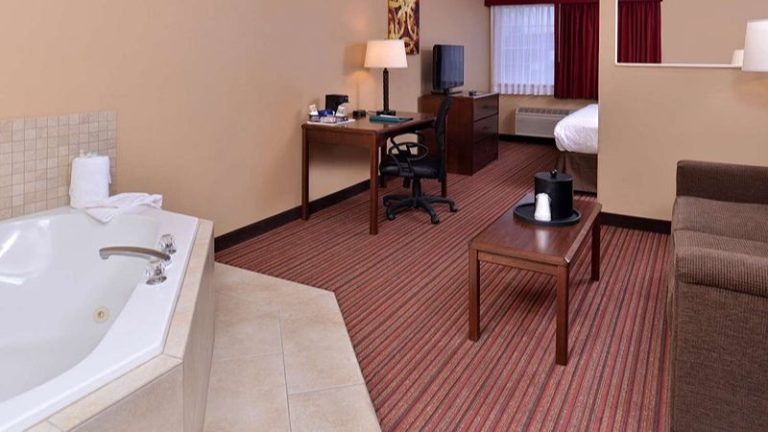 Best Western Woodland Inn