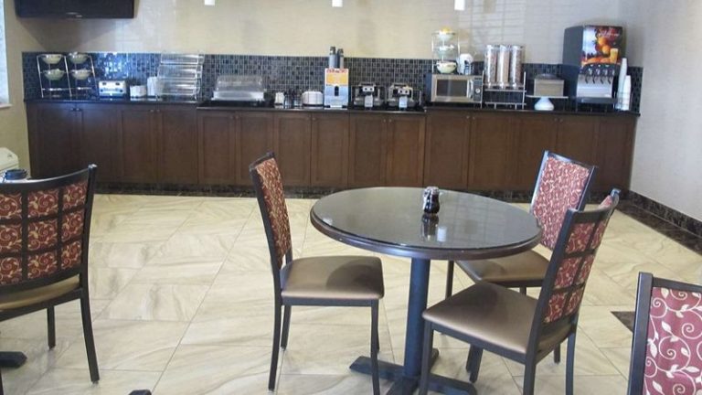 Best Western Woodland Inn