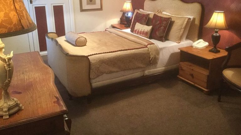 Brookside Hotel