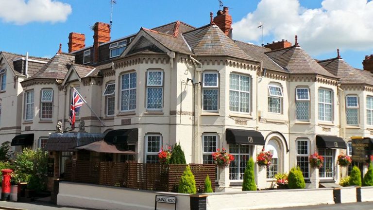Brookside Hotel