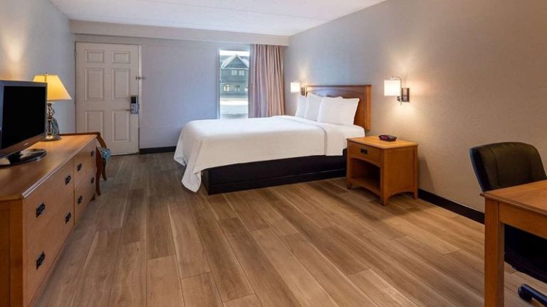 Days Inn by Wyndham Birch Run