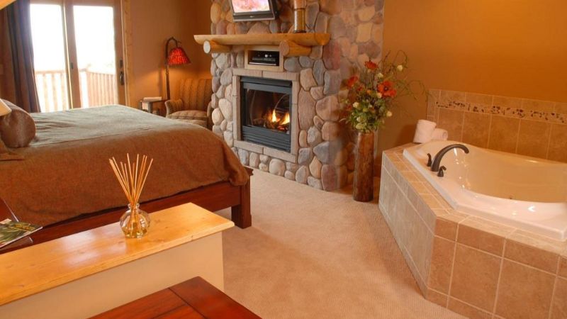 Grand Superior Lodge