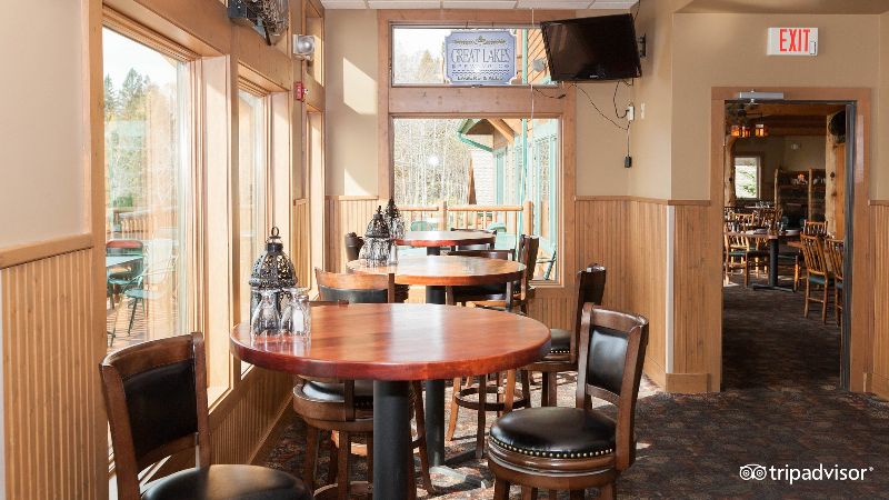 Grand Superior Lodge, room with private jacuzzi, photo 8