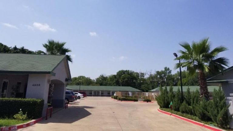 Haltom Inn Fort Worth