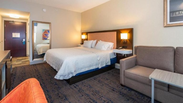 Hampton Inn & Suites Flagstaff